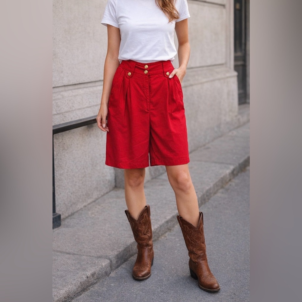 Vintage red Bermuda shorts 4